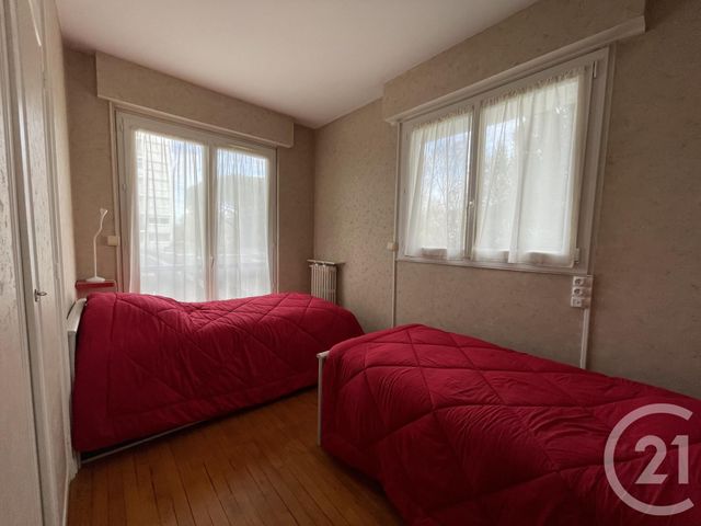 Afficher la photo en grand appartement à vendre - 4 pièces - 83.0 m2 - LA ROCHELLE - 17 - POITOU-CHARENTES - Century 21 Agence Du Centre Ville