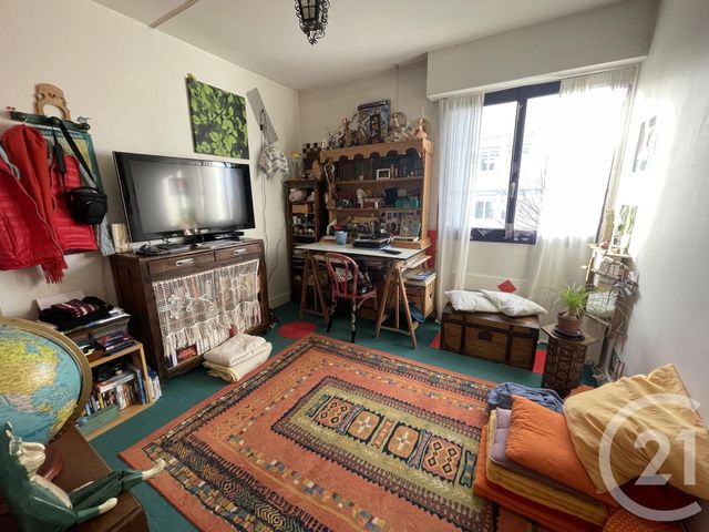 Afficher la photo en grand appartement à vendre - 4 pièces - 71.98 m2 - LA ROCHELLE - 17 - POITOU-CHARENTES - Century 21 Agence Du Centre Ville