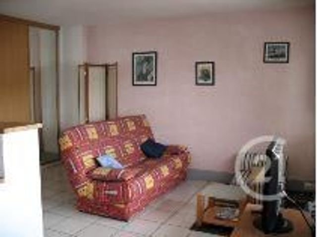 Appartement F1 à louer - 1 pièce - 34.0 m2 - LA ROCHELLE - 17 - POITOU-CHARENTES - Century 21 Agence Du Centre Ville Appartement F1 à louer - 1 pièce - 34.0 m2 - LA ROCHELLE - 17 - POITOU-CHARENTES - Century 21 Agence Du Centre Ville