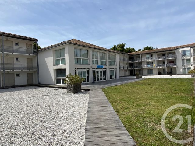 Appartement F3 à vendre - 3 pièces - 41.52 m2 - LAGORD - 17 - POITOU-CHARENTES - Century 21 Agence Du Centre Ville Appartement F3 à vendre - 3 pièces - 41.52 m2 - LAGORD - 17 - POITOU-CHARENTES - Century 21 Agence Du Centre Ville
