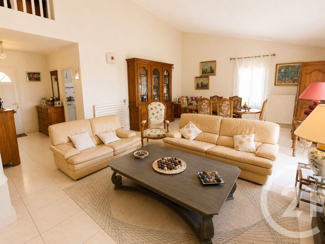 maison à vendre - 6 pièces - 142.36 m2 - LAGORD - 17 - POITOU-CHARENTES - Century 21 Agence Du Centre Ville
