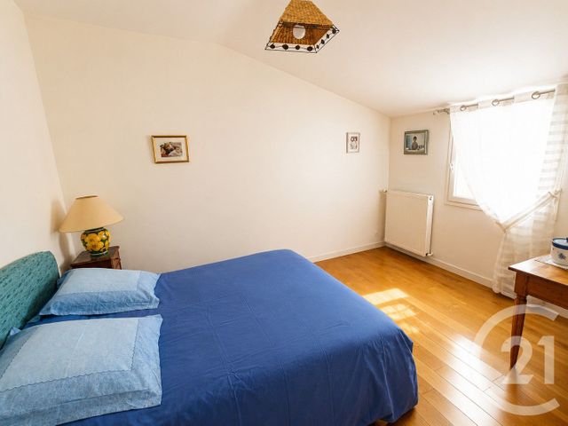 maison à vendre - 6 pièces - 142.36 m2 - LAGORD - 17 - POITOU-CHARENTES - Century 21 Agence Du Centre Ville
