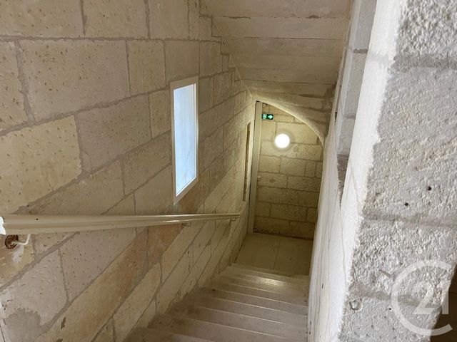 Afficher la photo en grand Appartement F1 à vendre - 1 pièce - 23.76 m2 - LA ROCHELLE - 17 - POITOU-CHARENTES - Century 21 Agence Du Centre Ville