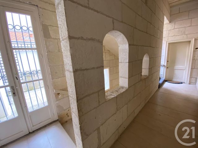 Afficher la photo en grand Appartement F1 à vendre - 1 pièce - 23.76 m2 - LA ROCHELLE - 17 - POITOU-CHARENTES - Century 21 Agence Du Centre Ville