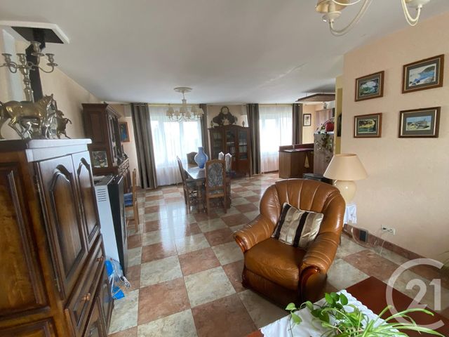 Afficher la photo en grand maison à vendre - 6 pièces - 136.87 m2 - LAGORD - 17 - POITOU-CHARENTES - Century 21 Agence Du Centre Ville
