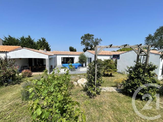 Afficher la photo en grand maison à vendre - 7 pièces - 180.0 m2 - STE SOULLE - 17 - POITOU-CHARENTES - Century 21 Agence Du Centre Ville
