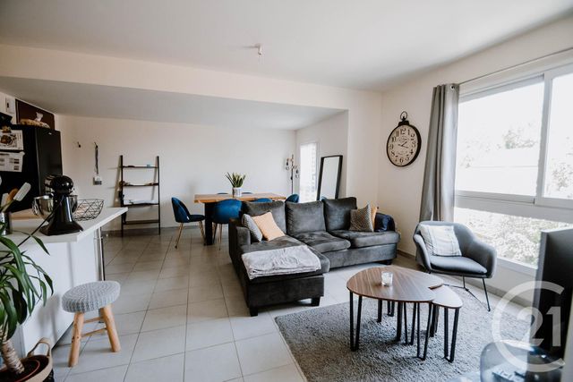 appartement à vendre - 2 pièces - 45.77 m2 - AYTRE - 17 - POITOU-CHARENTES - Century 21 Agence Du Centre Ville