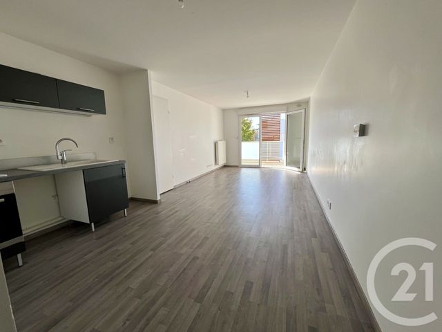 Appartement à vendre - 2 pièces - 44.15 m2 - LA ROCHELLE - 17 - POITOU-CHARENTES - Century 21 Agence Du Centre Ville