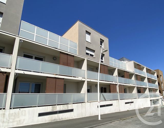 Appartement à vendre - 2 pièces - 44.15 m2 - LA ROCHELLE - 17 - POITOU-CHARENTES - Century 21 Agence Du Centre Ville