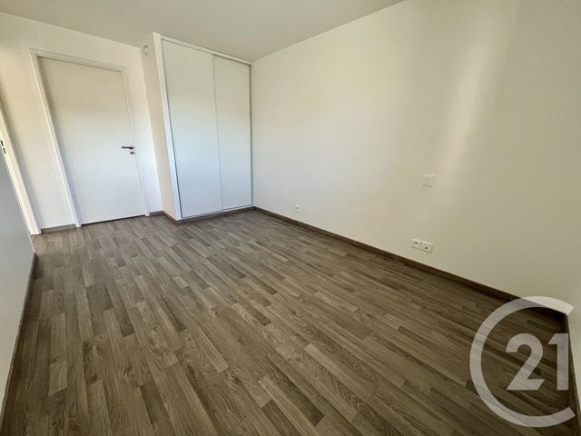 Appartement à vendre - 2 pièces - 44.15 m2 - LA ROCHELLE - 17 - POITOU-CHARENTES - Century 21 Agence Du Centre Ville