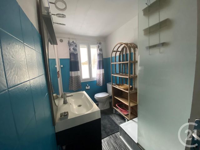 Appartement F3 à vendre - 3 pièces - 56.26 m2 - LA ROCHELLE - 17 - POITOU-CHARENTES - Century 21 Agence Du Centre Ville