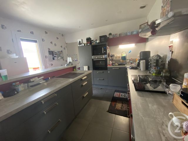 maison à vendre - 7 pièces - 148.0 m2 - PUILBOREAU - 17 - POITOU-CHARENTES - Century 21 Agence Du Centre Ville