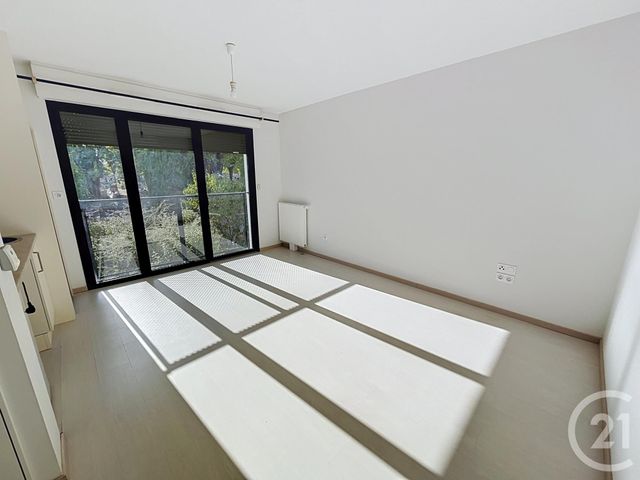 Appartement F1 à vendre - 1 pièce - 25.82 m2 - LA ROCHELLE - 17 - POITOU-CHARENTES - Century 21 Agence Du Centre Ville