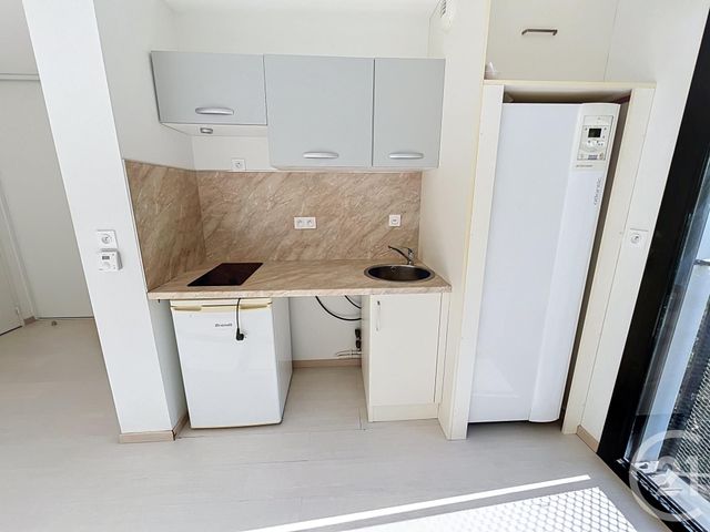 Appartement F1 à vendre - 1 pièce - 25.82 m2 - LA ROCHELLE - 17 - POITOU-CHARENTES - Century 21 Agence Du Centre Ville