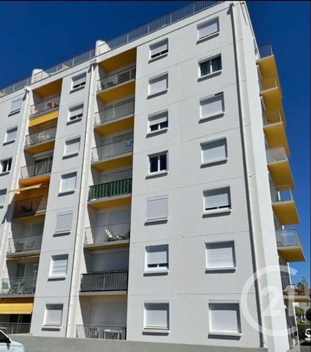 Appartement T3 à vendre - 3 pièces - 62.73 m2 - LA ROCHELLE - 17 - POITOU-CHARENTES - Century 21 Agence Du Centre Ville