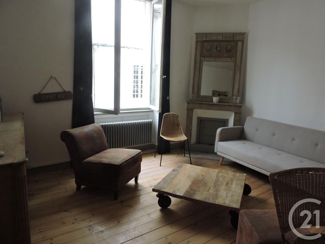 Appartement à louer - 2 pièces - 43.37 m2 - LA ROCHELLE - 17 - POITOU-CHARENTES - Century 21 Agence Du Centre Ville