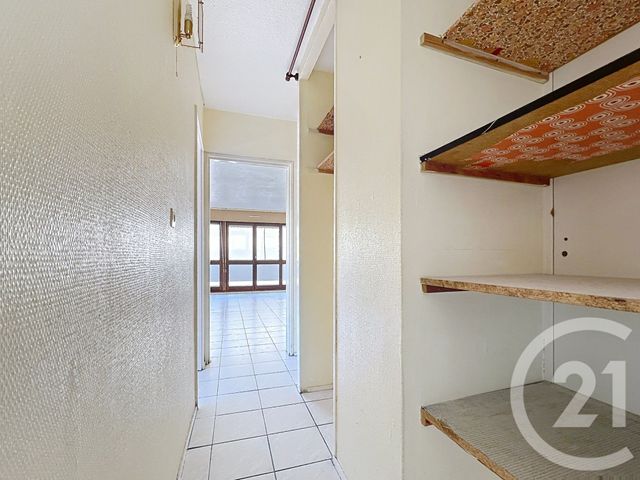 Appartement T3 à vendre - 3 pièces - 63.0 m2 - LA ROCHELLE - 17 - POITOU-CHARENTES - Century 21 Agence Du Centre Ville