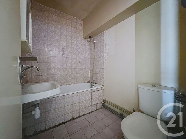 Appartement T3 à vendre - 3 pièces - 63.0 m2 - LA ROCHELLE - 17 - POITOU-CHARENTES - Century 21 Agence Du Centre Ville