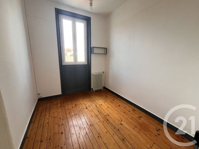 Afficher la photo en grand maison à vendre - 5 pièces - 94.21 m2 - LA ROCHELLE - 17 - POITOU-CHARENTES - Century 21 Agence Du Centre Ville