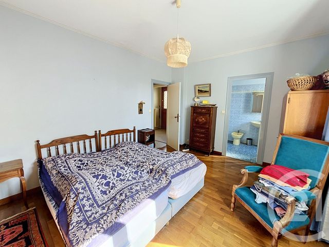 maison à vendre - 8 pièces - 166.59 m2 - PUILBOREAU - 17 - POITOU-CHARENTES - Century 21 Agence Du Centre Ville