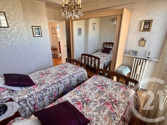 Appartement F3 à vendre - 3 pièces - 74.0 m2 - LA ROCHELLE - 17 - POITOU-CHARENTES - Century 21 Agence Du Centre Ville