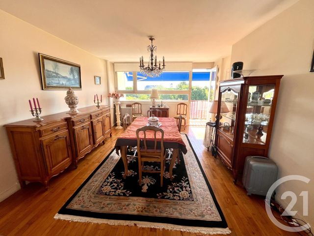 Appartement F3 à vendre - 3 pièces - 74.0 m2 - LA ROCHELLE - 17 - POITOU-CHARENTES - Century 21 Agence Du Centre Ville