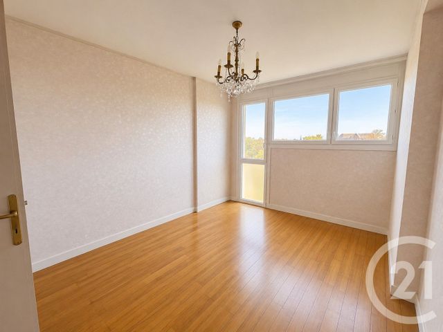 Appartement F3 à vendre - 3 pièces - 74.0 m2 - LA ROCHELLE - 17 - POITOU-CHARENTES - Century 21 Agence Du Centre Ville