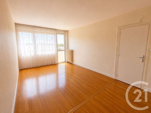 Appartement F3 à vendre - 3 pièces - 74.0 m2 - LA ROCHELLE - 17 - POITOU-CHARENTES - Century 21 Agence Du Centre Ville