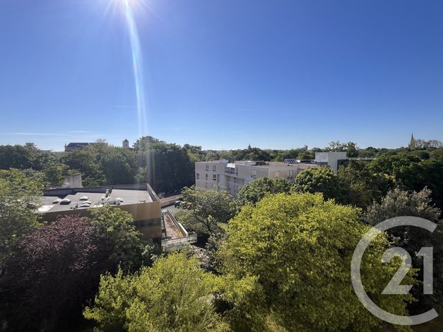 Appartement F3 à vendre - 3 pièces - 74.0 m2 - LA ROCHELLE - 17 - POITOU-CHARENTES - Century 21 Agence Du Centre Ville