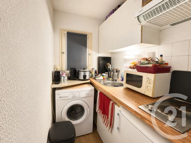 Appartement F1 à vendre - 1 pièce - 21.81 m2 - LA ROCHELLE - 17 - POITOU-CHARENTES - Century 21 Agence Du Centre Ville