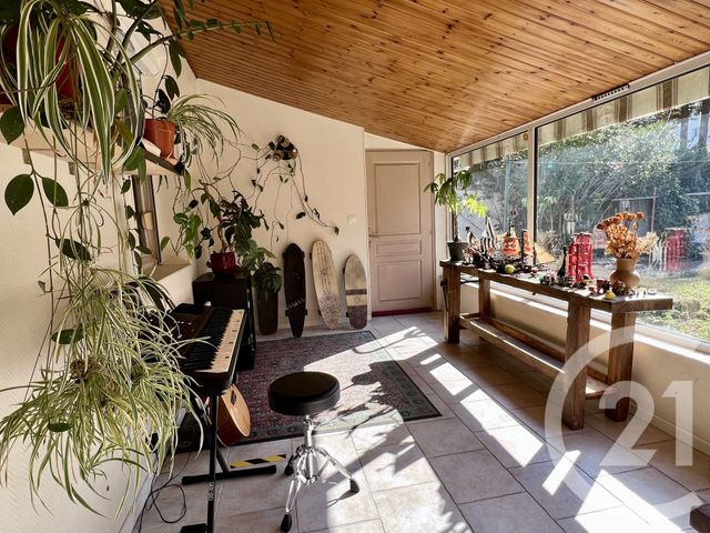 Afficher la photo en grand maison à vendre - 5 pièces - 90.66 m2 - LA ROCHELLE - 17 - POITOU-CHARENTES - Century 21 Agence Du Centre Ville