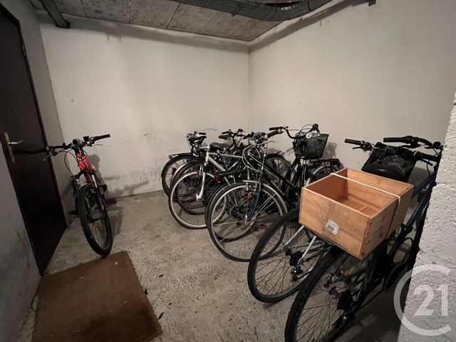 Appartement Studio à vendre - 1 pièce - 22.7 m2 - LA ROCHELLE - 17 - POITOU-CHARENTES - Century 21 Agence Du Centre Ville