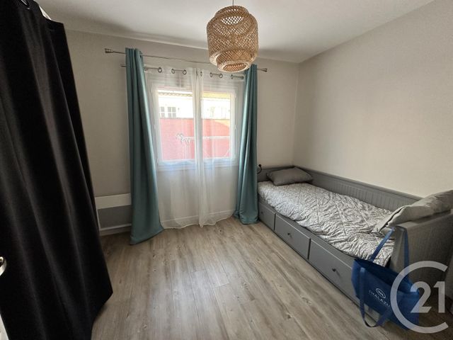 maison à vendre - 5 pièces - 90.0 m2 - STE SOULLE - 17 - POITOU-CHARENTES - Century 21 Agence Du Centre Ville