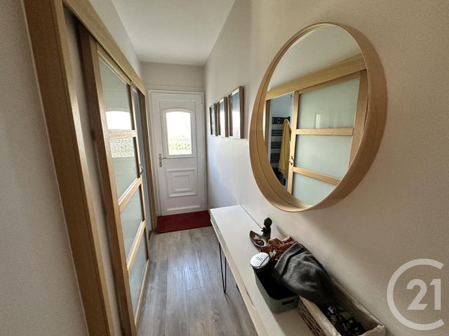 maison à vendre - 5 pièces - 90.0 m2 - STE SOULLE - 17 - POITOU-CHARENTES - Century 21 Agence Du Centre Ville