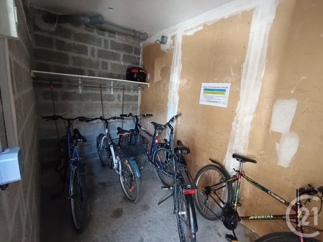 Appartement Studio à vendre - 1 pièce - 28.96 m2 - LA ROCHELLE - 17 - POITOU-CHARENTES - Century 21 Agence Du Centre Ville