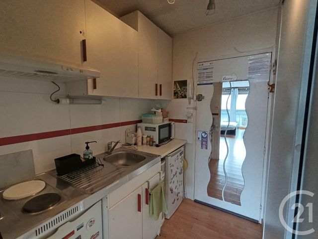 Appartement Studio à vendre - 1 pièce - 28.96 m2 - LA ROCHELLE - 17 - POITOU-CHARENTES - Century 21 Agence Du Centre Ville