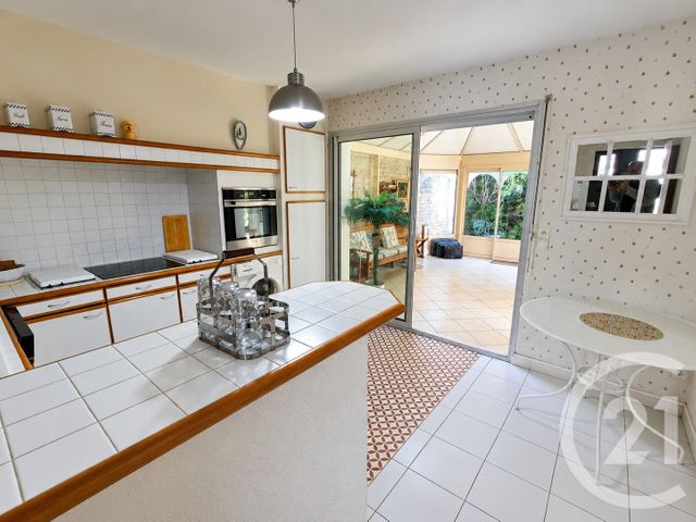 maison à vendre - 6 pièces - 129.1 m2 - LA ROCHELLE - 17 - POITOU-CHARENTES - Century 21 Agence Du Centre Ville