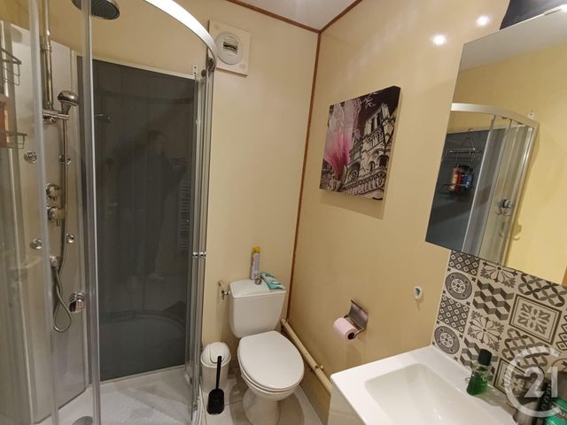 Appartement Studio à vendre - 1 pièce - 21.0 m2 - LA ROCHELLE - 17 - POITOU-CHARENTES - Century 21 Agence Du Centre Ville