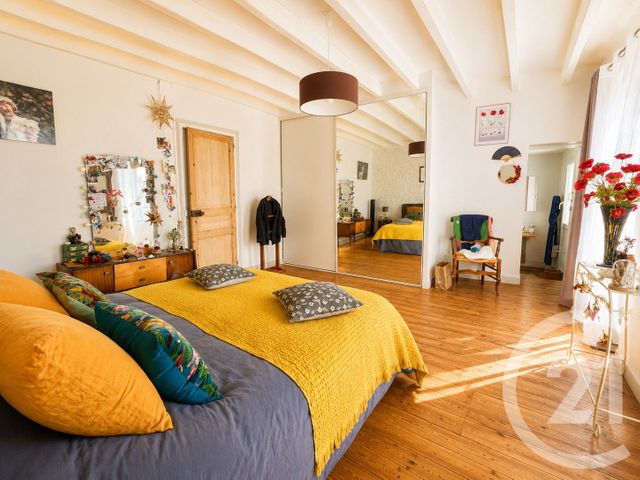 maison à vendre - 7 pièces - 201.83 m2 - ST SAUVEUR D AUNIS - 17 - POITOU-CHARENTES - Century 21 Agence Du Centre Ville