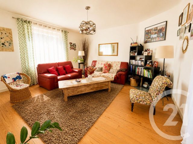 maison à vendre - 7 pièces - 201.83 m2 - ST SAUVEUR D AUNIS - 17 - POITOU-CHARENTES - Century 21 Agence Du Centre Ville