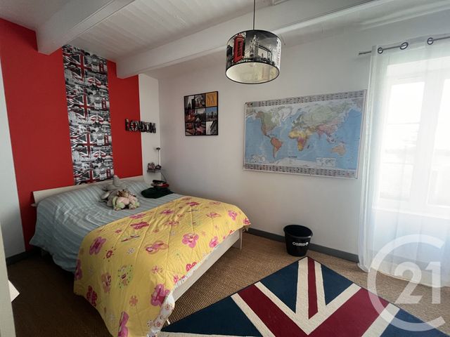 maison à vendre - 7 pièces - 201.83 m2 - ST SAUVEUR D AUNIS - 17 - POITOU-CHARENTES - Century 21 Agence Du Centre Ville