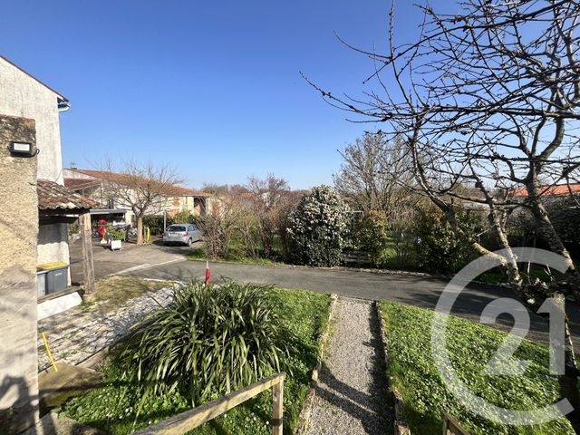 maison à vendre - 7 pièces - 201.83 m2 - ST SAUVEUR D AUNIS - 17 - POITOU-CHARENTES - Century 21 Agence Du Centre Ville