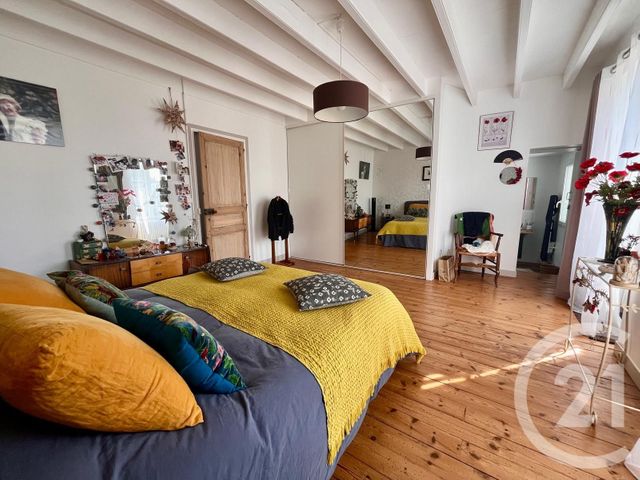 maison à vendre - 7 pièces - 201.83 m2 - ST SAUVEUR D AUNIS - 17 - POITOU-CHARENTES - Century 21 Agence Du Centre Ville