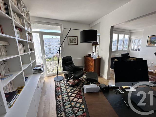 Appartement F4 à vendre - 4 pièces - 85.0 m2 - LA ROCHELLE - 17 - POITOU-CHARENTES - Century 21 Agence Du Centre Ville