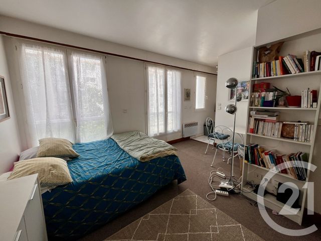 Appartement F1 à vendre - 1 pièce - 22.0 m2 - LA ROCHELLE - 17 - POITOU-CHARENTES - Century 21 Agence Du Centre Ville