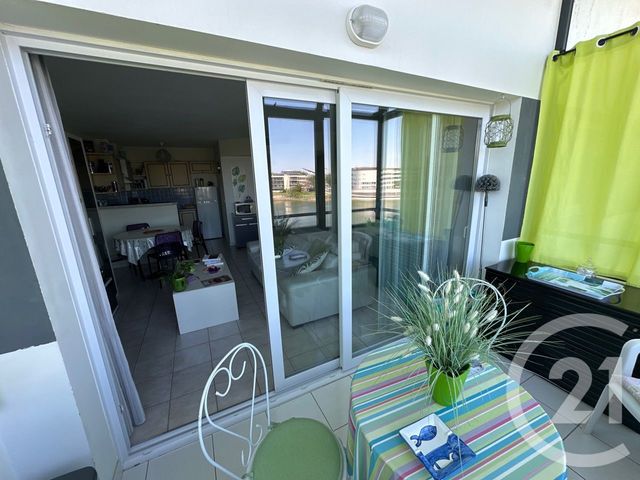 Appartement à vendre - 3 pièces - 52.68 m2 - LA ROCHELLE - 17 - POITOU-CHARENTES - Century 21 Agence Du Centre Ville