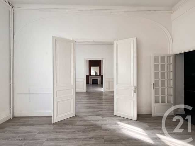 Appartement F5 à vendre - 5 pièces - 71.48 m2 - LA ROCHELLE - 17 - POITOU-CHARENTES - Century 21 Agence Du Centre Ville