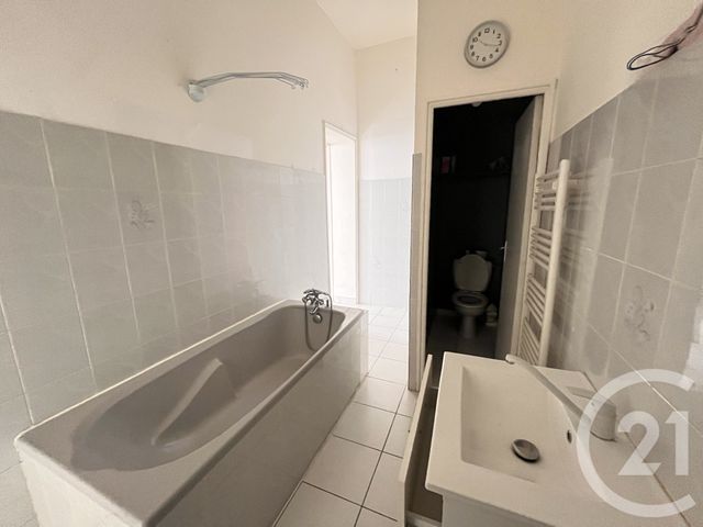 Appartement F5 à vendre - 4 pièces - 71.48 m2 - LA ROCHELLE - 17 - POITOU-CHARENTES - Century 21 Agence Du Centre Ville