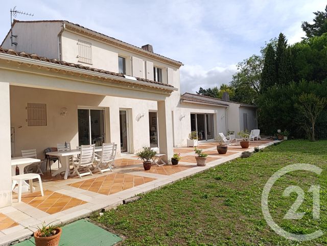 maison à vendre - 7 pièces - 275.0 m2 - MARSILLY - 17 - POITOU-CHARENTES - Century 21 Agence Du Centre Ville