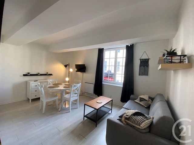 Appartement F1 à vendre - 1 pièce - 27.61 m2 - LA ROCHELLE - 17 - POITOU-CHARENTES - Century 21 Agence Du Centre Ville